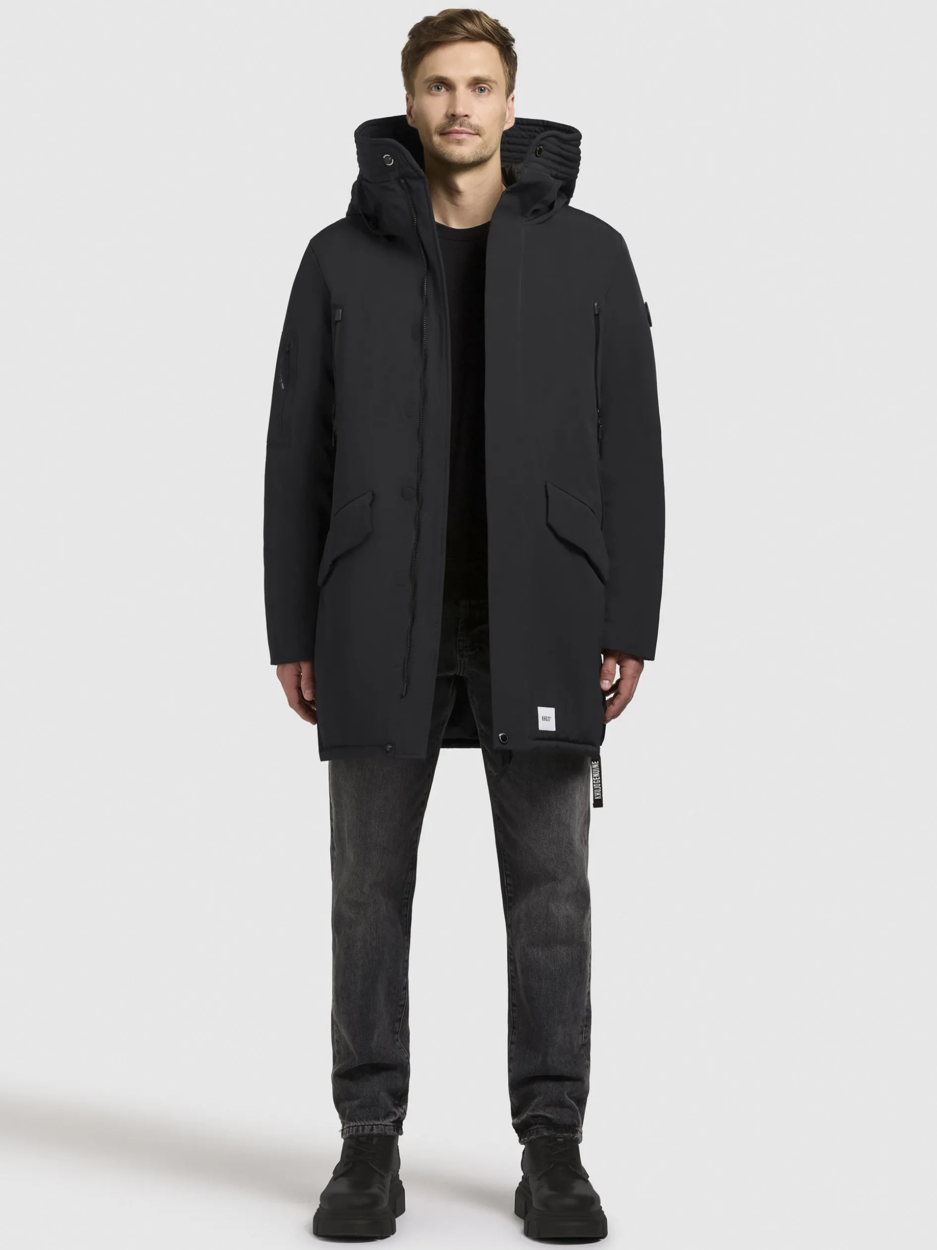 Mantel LARC Schwarz