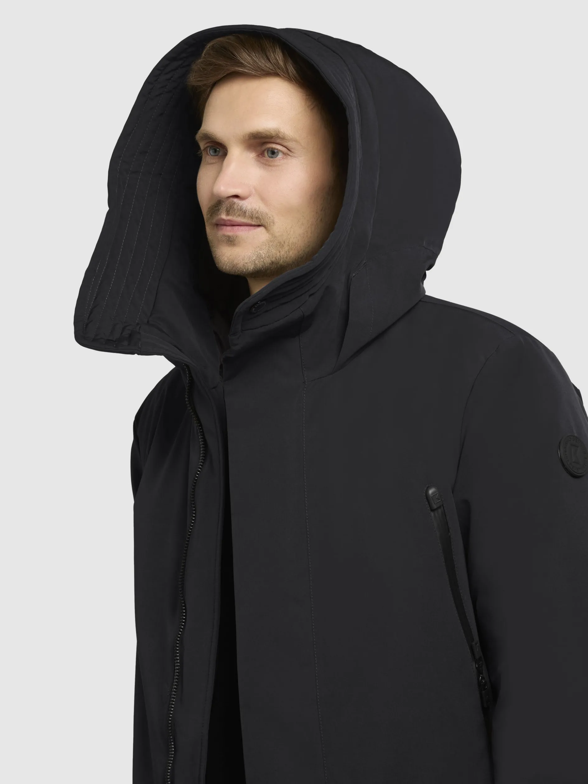 Mantel LARC Schwarz